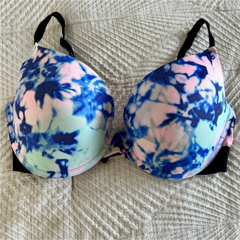 Victorias Secret PINK Push Up Bra